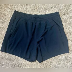 Lululemon men’s black Pace Breaker linerless shorts 5” inseam size XL